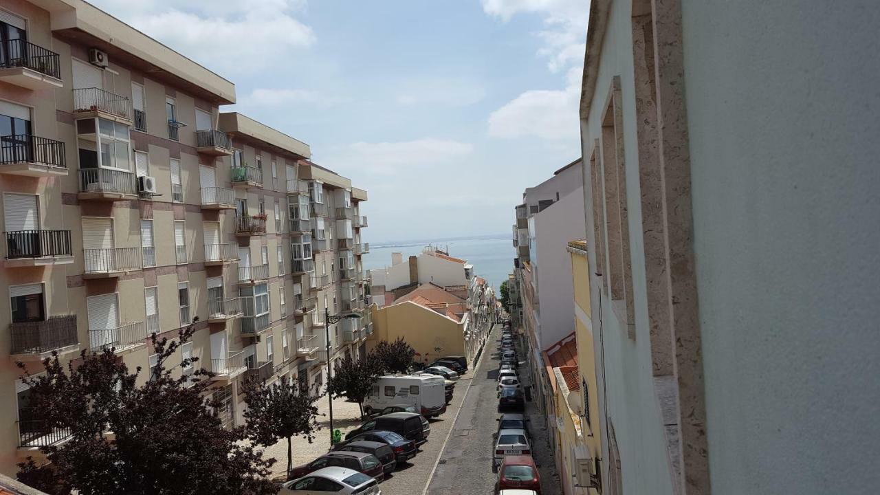 Apartamento Com Vista Para O Tejo Лиссабон Экстерьер фото